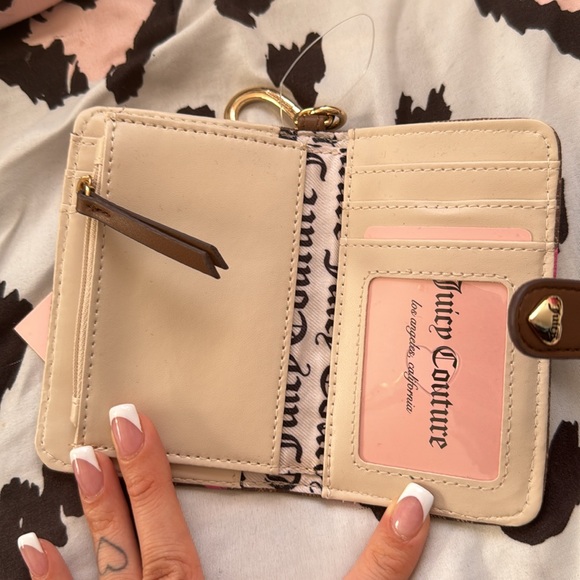 Brand new juicy couture wallet - Picture 3 of 5
